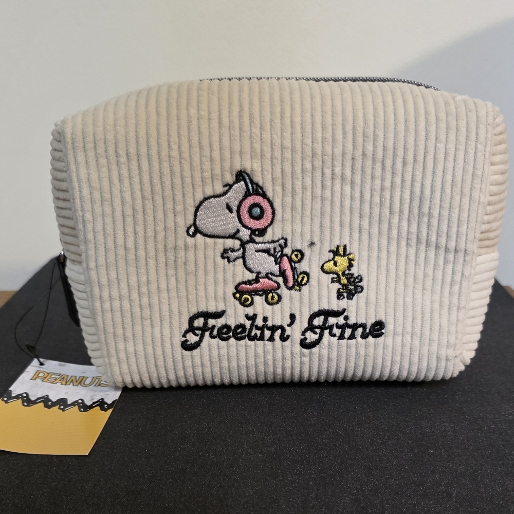 Peanuts Cream Corduroy Cosmetic Bag